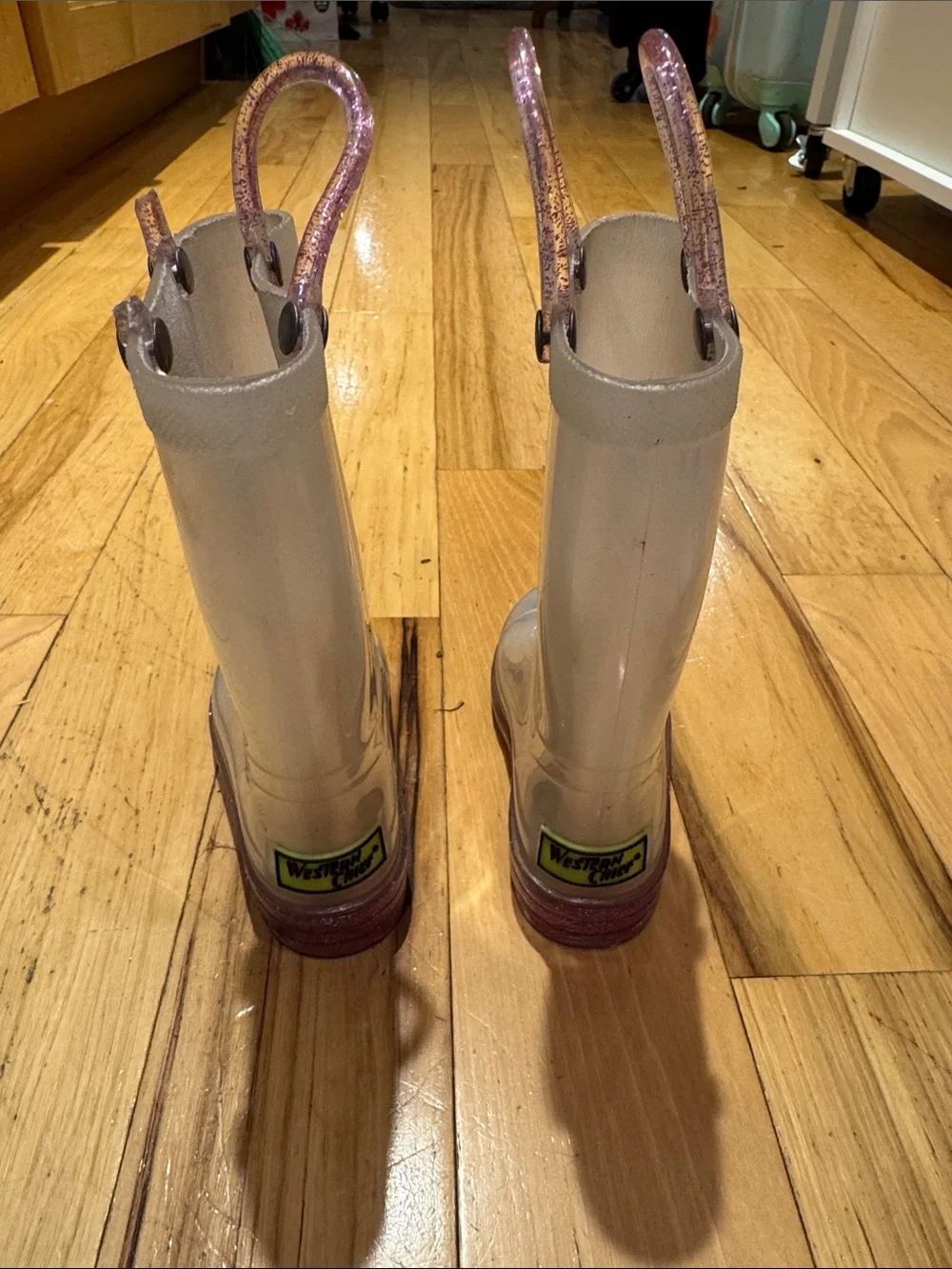 Western chief size 6c Kids Iridescent Clear Rain Boots with Pink Glitter Handles